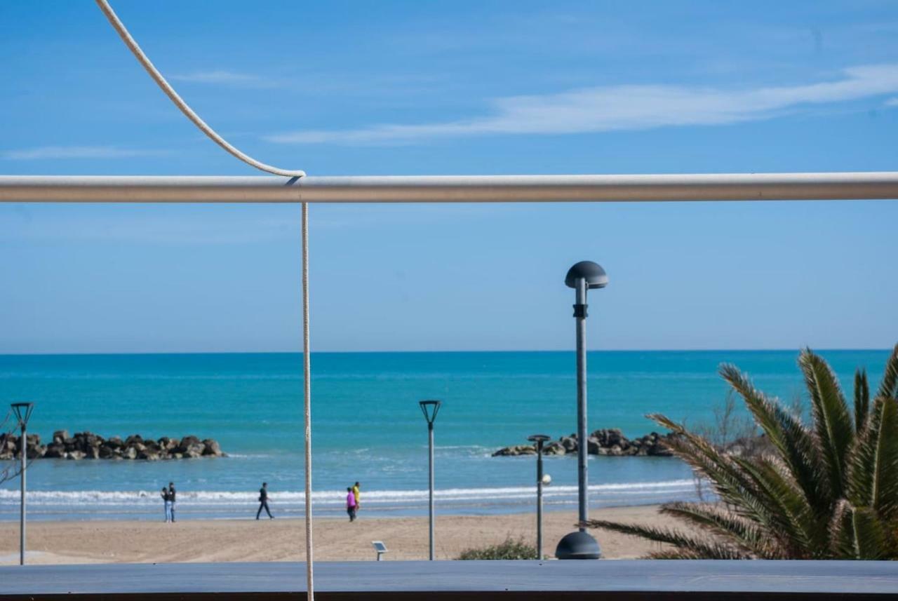 Appartamento Di Antonio Fronte Mare Montesilvano Marina Dış mekan fotoğraf