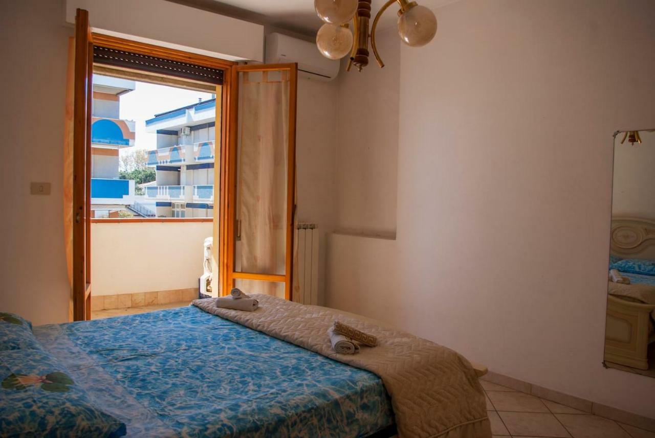 Appartamento Di Antonio Fronte Mare Montesilvano Marina Dış mekan fotoğraf
